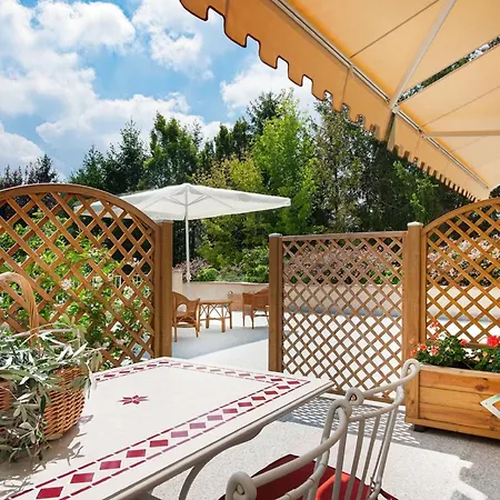 Olea Dei Holiday Apartments San Felice del Benaco Room photo