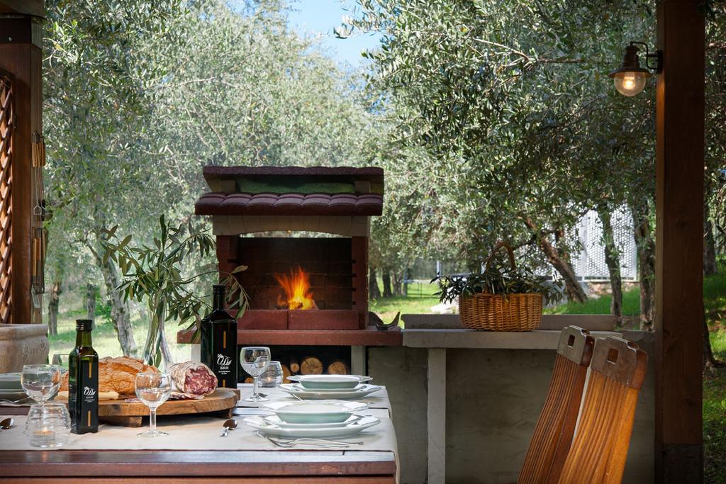 Olea Dei Holiday