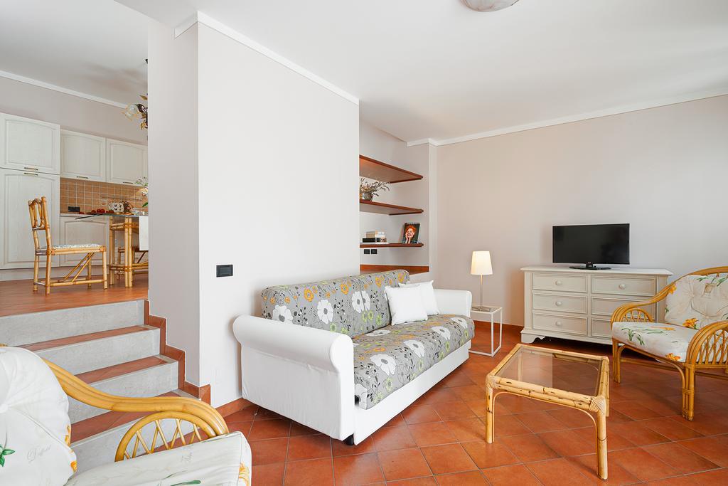 Apartment Olea Dei Holiday San Felice del Benaco